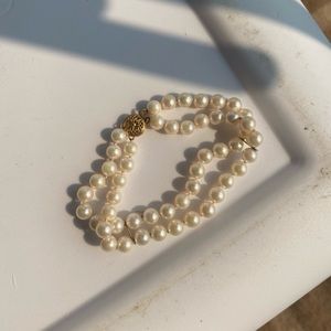 Vintage pearl bracelet